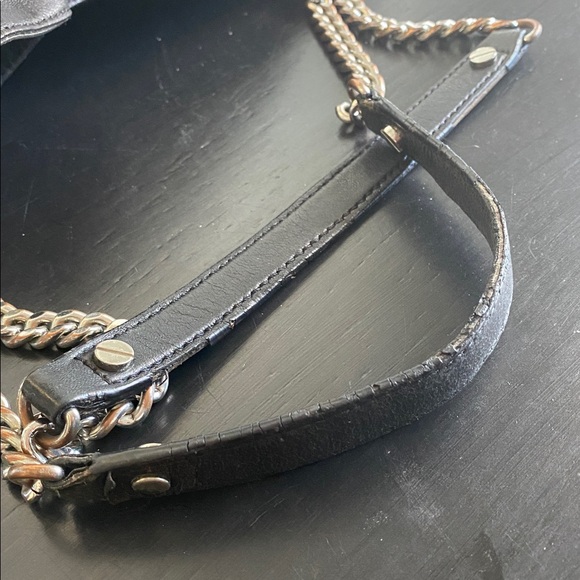 RARE Michael Michael Kors Black Leather Bag with Chain Detail - Picture 7 of 12